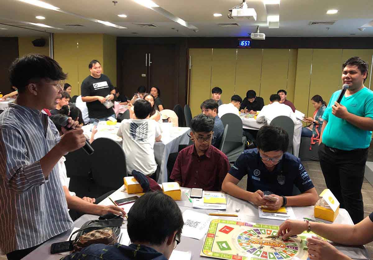 university-cashflow-game-seminar-09.jpg