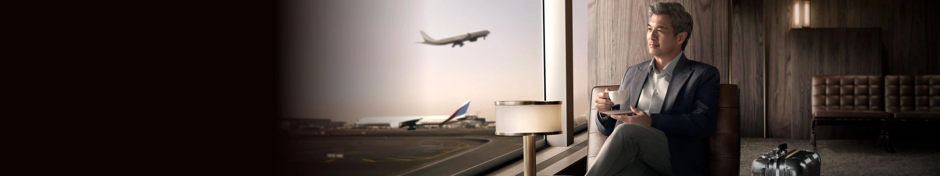 service-travel-02-launge