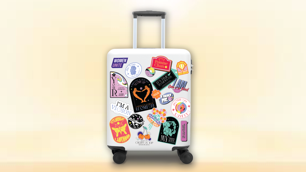 รับกระเป๋า Lady x Pomme Chan Limited Edition Luggage