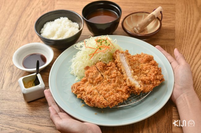 ร้านอาหารญี่ปุ่น Tonkatsu Ageuta  @ทองหล่อ