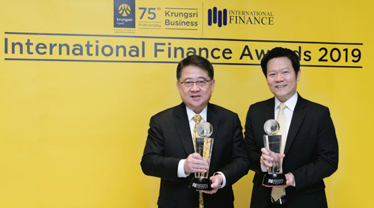 กรุงศรีคว้าสองรางวัลยอดเยี่ยม Best Corporate Bank และ Best SME Bank จาก International Finance Awards 2019