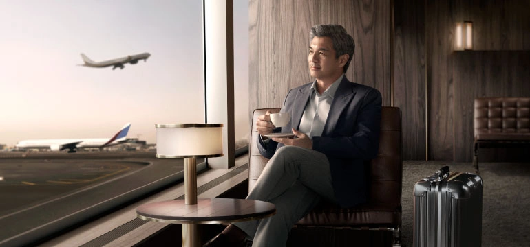 service-travel-02-launge